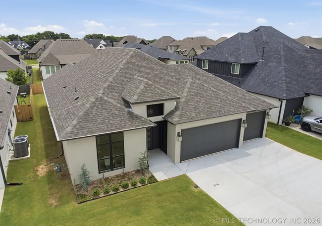 Photo 3 of Single family home for sale at 13609 S 21st Court, Bixby, OK 74008 | MLS# 2621357 | Listing updated on 2026-08-20