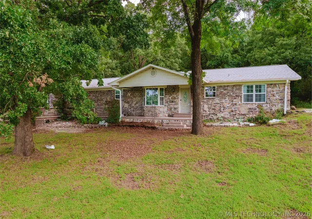 Homes for sale in Muldrow, OK | 505 Morgan Ln, Muldrow, OK 74948 | MLS# 2621242