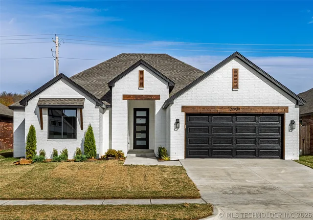 1st image of 27909 E 107th St S, Coweta, OK 74429 | MLS# 2621489