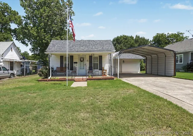 Homes for sale in Sapulpa, OK | 121 W Cleveland Ave, Sapulpa, OK 74066 | MLS# 2621555