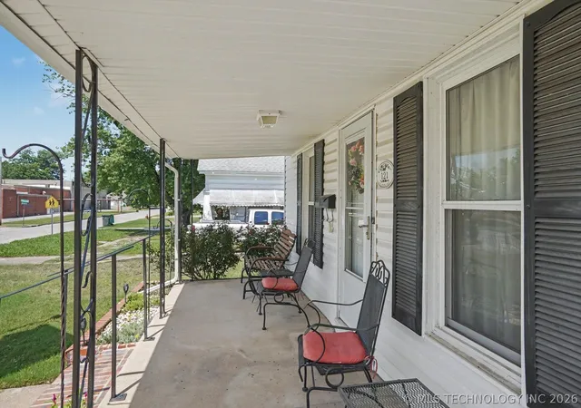 Homes for sale in Sapulpa, OK | 121 W Cleveland Ave, Sapulpa, OK 74066 | MLS# 2621555