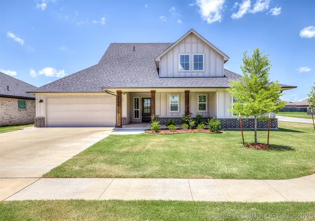 Photo 1 of Single family home for sale at 16204 S 89th Eastavenue, Bixby, OK 74008 | MLS# 2619645 | Listing updated on 2026-06-12