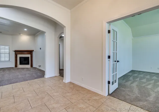 Homes for sale in Glenpool, OK | 14714 Courtney Ln, Glenpool, OK 74033 | MLS# 2621610