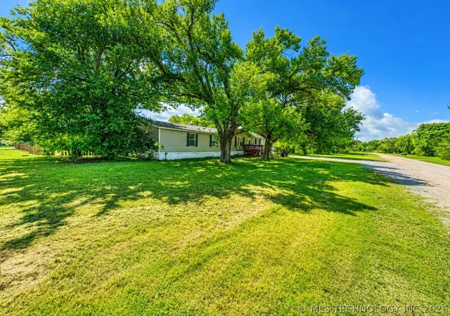 Photo 2 of Single family home for sale at 400 5th Street, Tupelo, OK 74572 | MLS# 2621628 | Listing updated on 2026-09-15