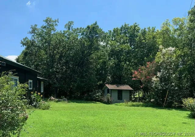 Homes for sale in Gore, OK | 10621 S Hwy 10 Hwy S, Gore, OK 74435 | MLS# 2621640