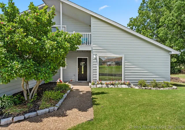 1st image of 201 Clear Ridge Ct, Bartlesville, OK 74006 | MLS# 2605417