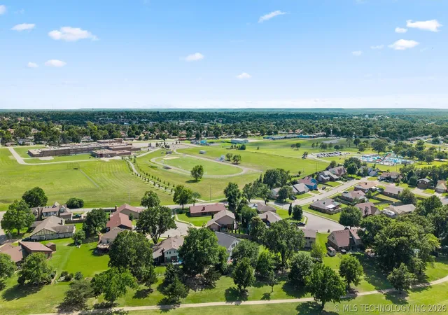 42nd image of 201 Clear Ridge Ct, Bartlesville, OK 74006 | MLS# 2605417