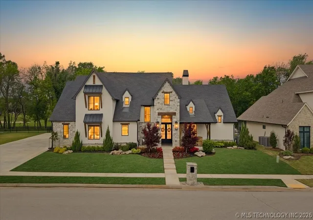 1st image of 100 S 72nd Ct, Broken Arrow, OK 74014 | MLS# 2621639