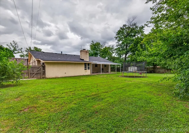 20th image of 1621 Harris Dr, Bartlesville, OK 74006 | MLS# 2621689