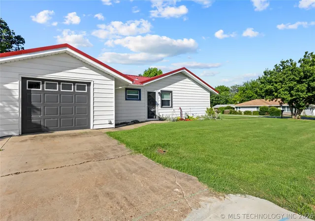 30th image of 604 Sw 3rd St, Checotah, OK 74426 | MLS# 2621735