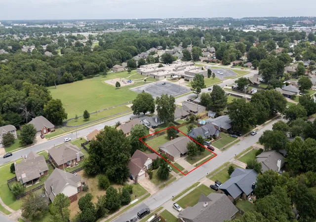26th image of 3108 W Broadway St, Broken Arrow, OK 74012 | MLS# 2621545