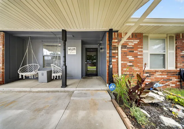 3rd image of 3108 W Broadway St, Broken Arrow, OK 74012 | MLS# 2621545