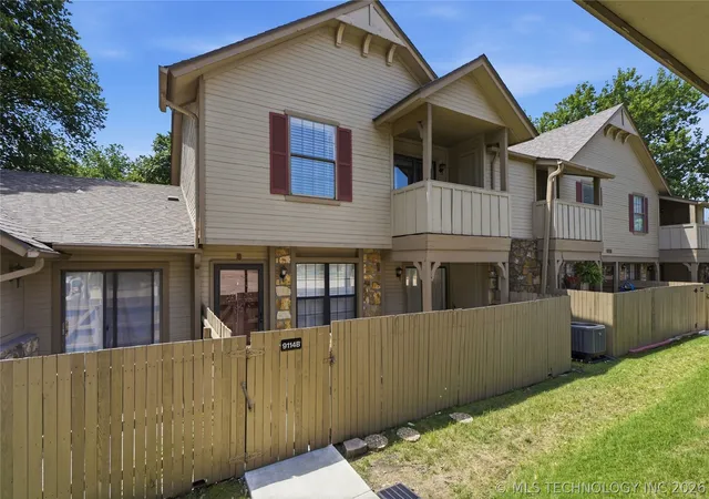 Condo for sale at 9114 S Urbana Ave #9B, Tulsa, OK 74137 | MLS# 2621755