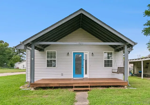 1st image of 521 S Normal Ave, Claremore, OK 74017 | MLS# 2621757