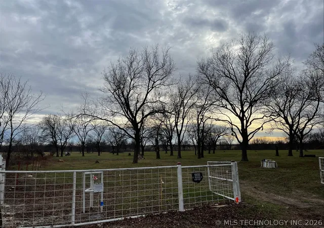 Homes for sale in Mounds, OK | 2566 W 191st St S, Mounds, OK 74047 | MLS# 2621671