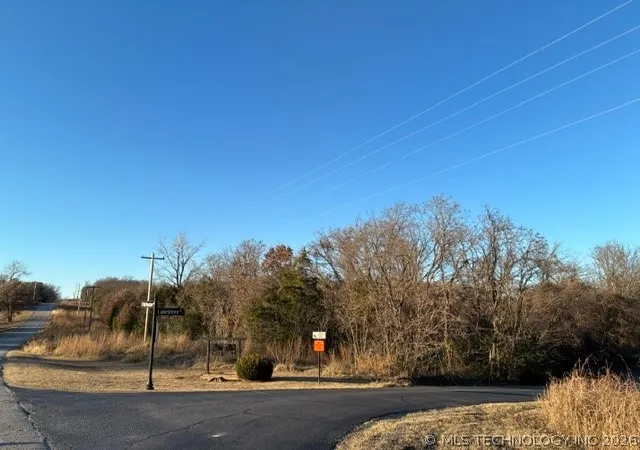 2nd image of 2808 W Oak Dr, Cleveland, OK 74020 | MLS# 2621801