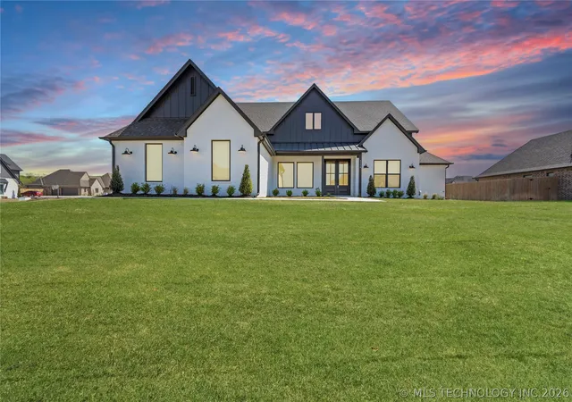 Photo 1 of Single family home for sale at 4724 E 177th Place, Bixby, OK 74008 | MLS# 2621693 | Listing updated on 2026-07-27