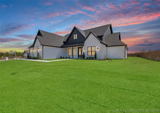 Photo 3 of Single family home for sale at 4724 E 177th Place, Bixby, OK 74008 | MLS# 2621693 | Listing updated on 2026-07-27