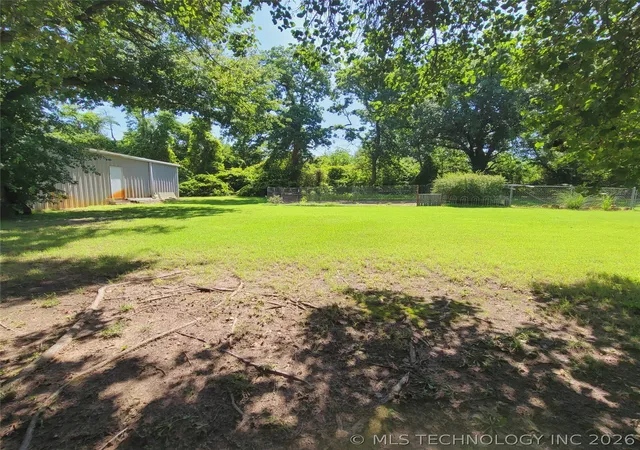 Photo 2 of Land for sale at 116887 S 4205 Road, Eufaula, OK 74432 | MLS# 2621758 | Listing updated on 2026-09-24