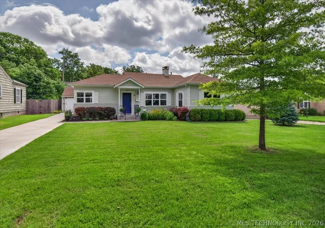 Homes for sale in Bartlesville, OK | 1508 Cherokee Pl, Bartlesville, OK 74003 | MLS# 2621645