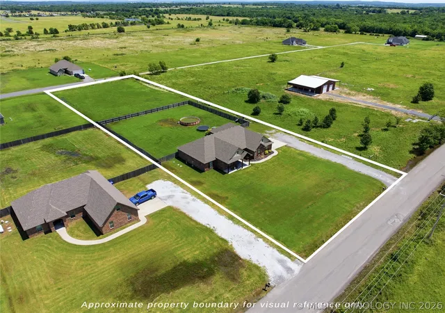 66th image of 1684 E 61st St, Muskogee, OK 74403 | MLS# 2620070