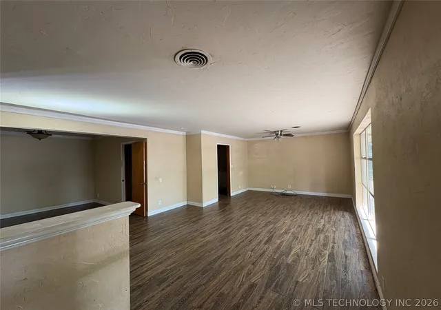 Homes for sale in Bartlesville, OK | 1601 Se Madison Blvd, Bartlesville, OK 74006 | MLS# 2621599