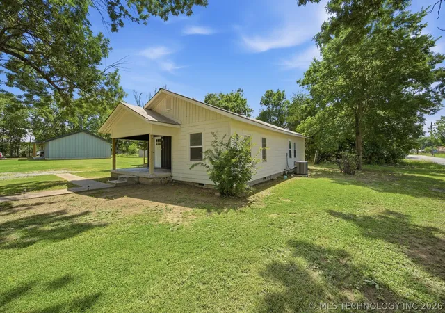 Homes for sale in Krebs, OK | 175 Nw 3Rd, Krebs, OK 74554 | MLS# 2621656