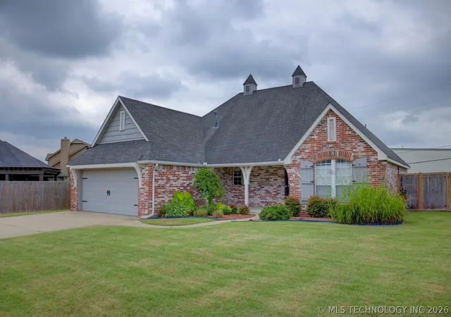 Homes for sale in Owasso, OK | 13210 Nw 88th St, Owasso, OK 74055 | MLS# 2621820