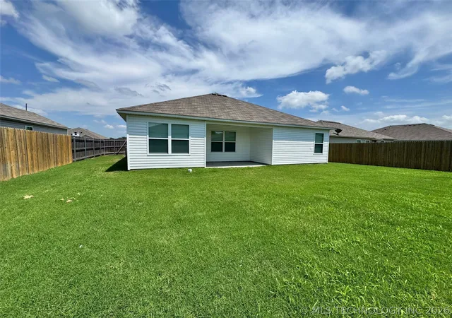 Homes for sale in Collinsville, OK | 14116 N 74th Eastavenue, Collinsville, OK 74021 | MLS# 2621769