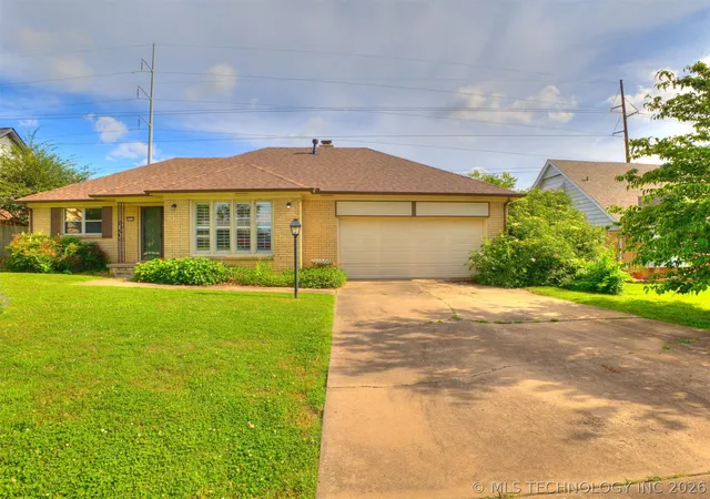 Photo 2 of Sale Pending at 5910 E 36th Street, Tulsa, OK 74135 | MLS# 2621885 | Listing updated on 2026-08-24