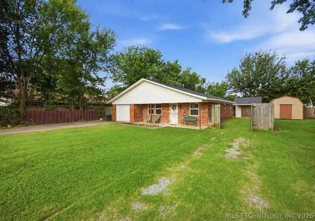 Homes for sale in Krebs, OK | 203 Nw Church St, Krebs, OK 74501 | MLS# 2621653