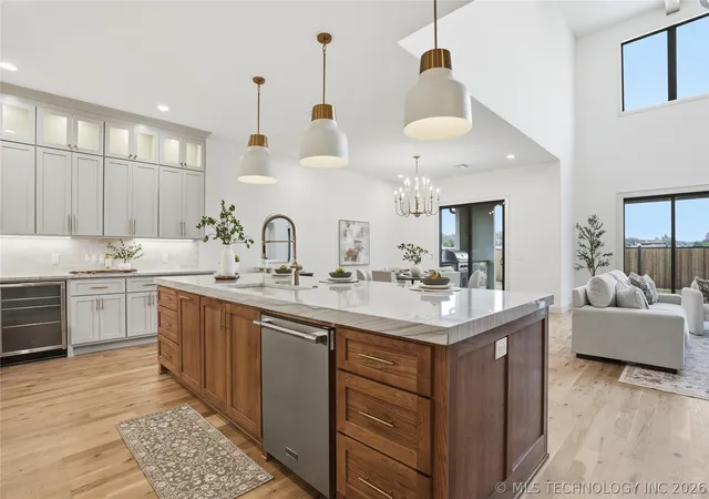 Photo 3 of Single family home for sale at 12029 S Vandalia Ave, Tulsa, OK 74137 | MLS# 2621900 | Listing updated on 2026-08-23