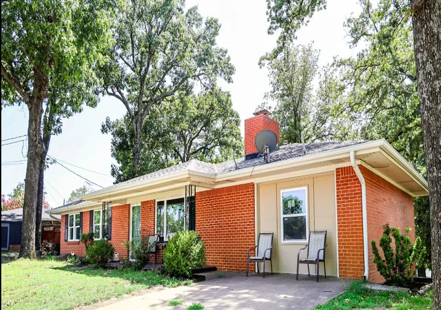 2nd image of 2087 E Mcgill Cir, Eufaula, OK 74432 | MLS# 2621916