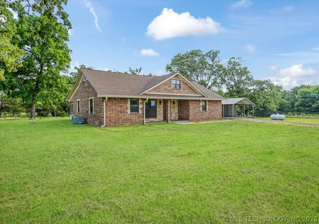 Homes for sale in Atoka, OK | 7939 W G Bar Rd, Atoka, OK 74525 | MLS# 2621917