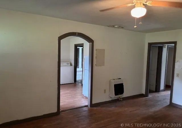 Homes for sale in Webbers Falls, OK | 103 E Commercial St, Webbers Falls, OK 74470 | MLS# 2621931