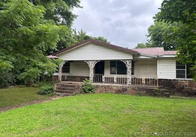 Homes for sale in Webbers Falls, OK | 106 S Stand Watie Blvd, Webbers Falls, OK 74470 | MLS# 2621943