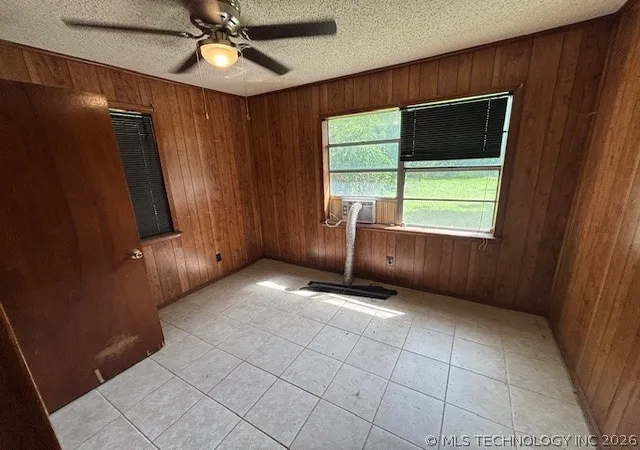 Homes for sale in Webbers Falls, OK | 106 S Stand Watie Blvd, Webbers Falls, OK 74470 | MLS# 2621943