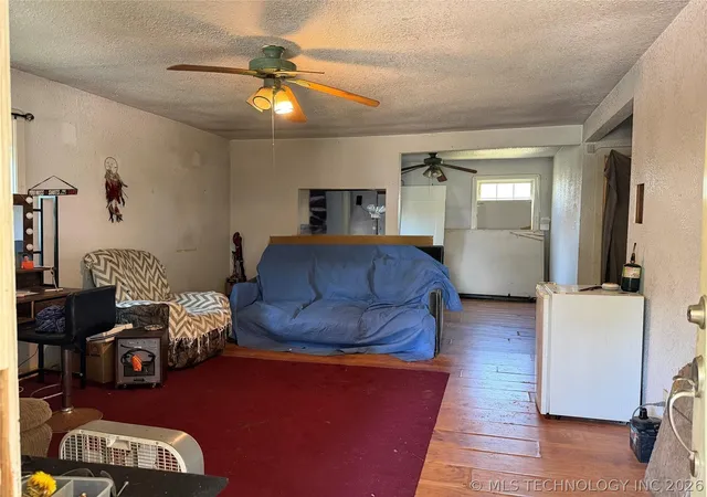 2nd image of 311 E 4th Ave, Bristow, OK 74010 | MLS# 2621936