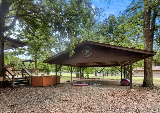 5th image of 114581 Castaway Ct, Eufaula, OK 74432 | MLS# 2621582