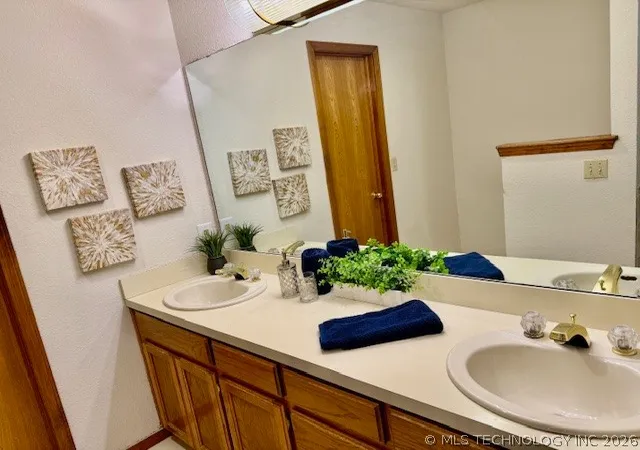 25th image of 1508 Southern Hills Dr, Ardmore, OK 73401 | MLS# 2622021