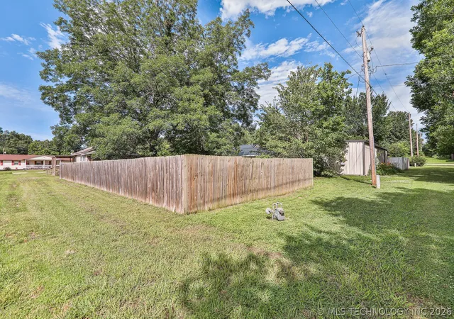 Homes for sale in Chelsea, OK | 615 W 8th St, Chelsea, OK 74016 | MLS# 2622072