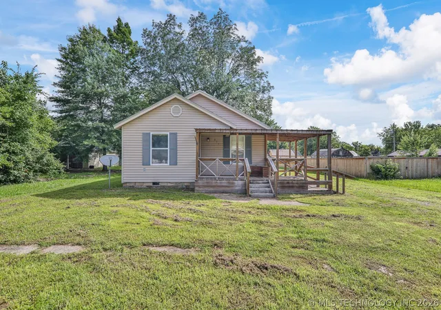 Homes for sale in Chelsea, OK | 615 W 8th St, Chelsea, OK 74016 | MLS# 2622072