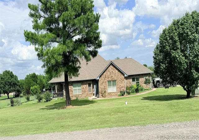 Single family home for sale at 9027 S Lost Crk, Perkins, OK 74059 | MLS# 2621904