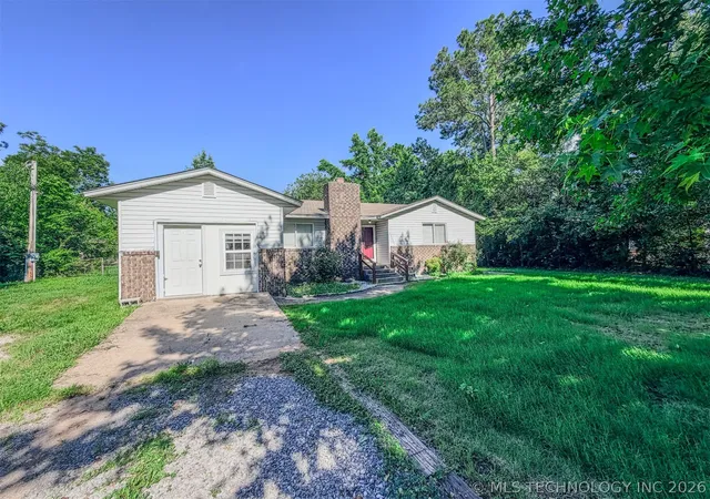Homes for sale in Tahlequah, OK | 1111 Turpin, Tahlequah, OK 74464 | MLS# 2622080