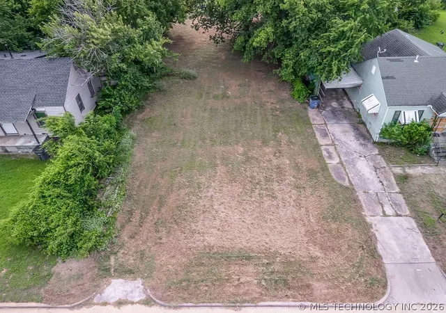 Land for sale at 2521 N Quaker Ave, Tulsa, OK 74106 | MLS# 2622089