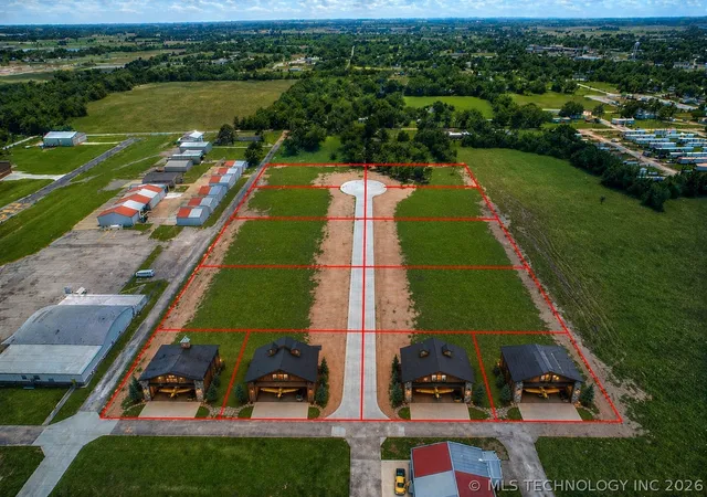 Homes for sale in Haskell, OK | 1188 N Amelia Ln, Haskell, OK 74436 | MLS# 2622101