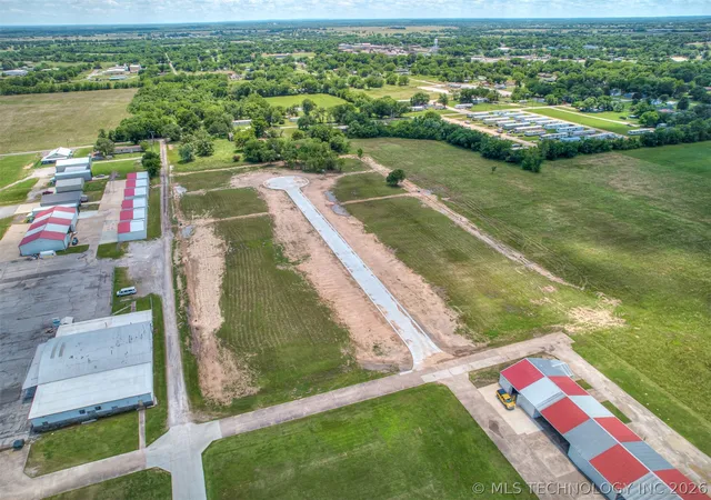 Homes for sale in Haskell, OK | 1188 N Amelia Ln, Haskell, OK 74436 | MLS# 2622101