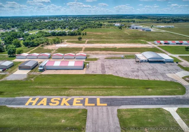 Homes for sale in Haskell, OK | 1185 N Amelia Ln, Haskell, OK 74436 | MLS# 2622102