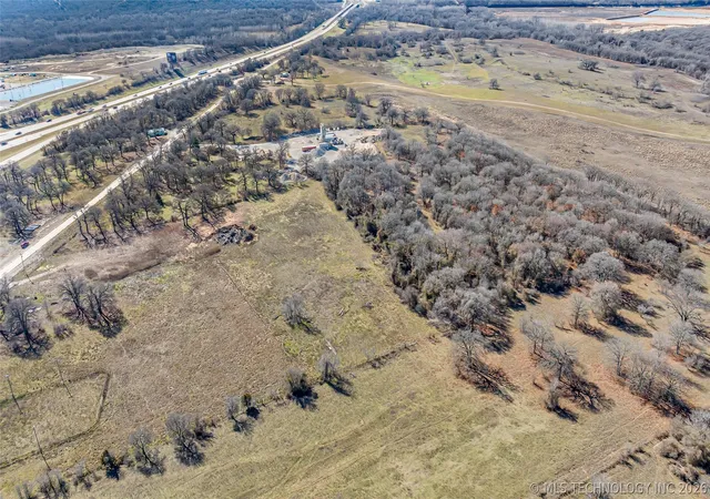 Homes for sale in Thackerville, OK | 22876 Us Hwy 77, Thackerville, OK 73459 | MLS# 2622124