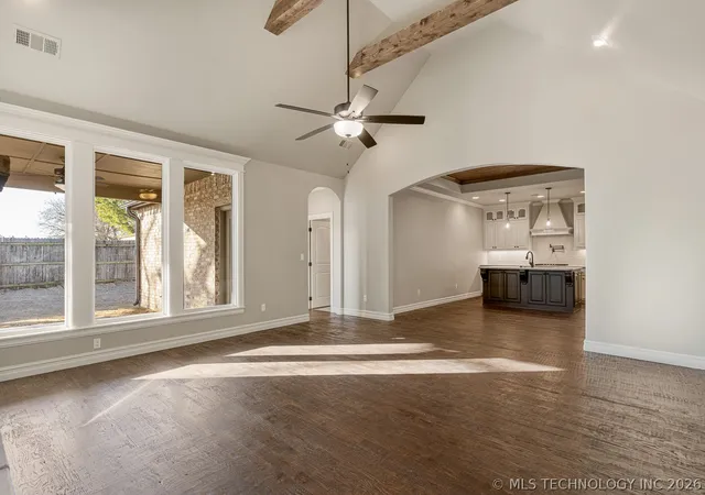 3rd image of 9214 E 62Nd Ct S, Tulsa, OK 74133 | MLS# 2622171